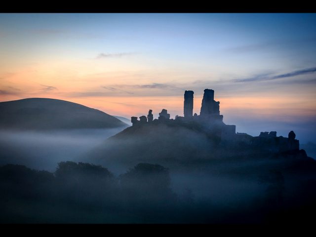 1st PDI_Alan Wiggans_Early Morning Corfe Castle